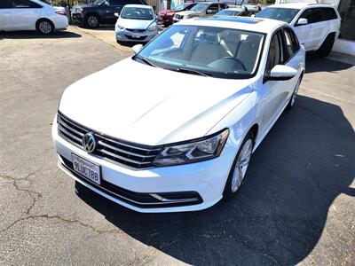 2019 Volkswagen Passat Wolfsburg   - Photo 10 - San Diego, CA 92120