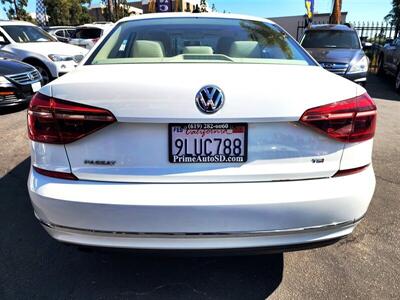 2019 Volkswagen Passat Wolfsburg   - Photo 10 - San Diego, CA 92120