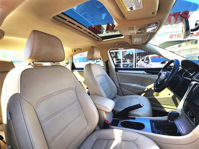 2019 Volkswagen Passat Wolfsburg   - Photo 28 - San Diego, CA 92120