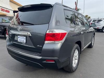 2012 Toyota Highlander   - Photo 9 - San Diego, CA 92120