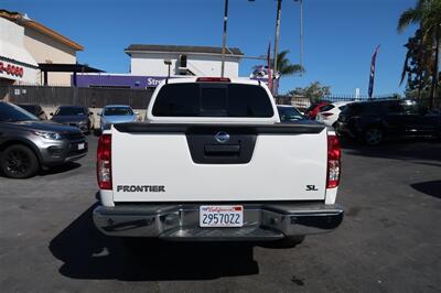 2019 Nissan Frontier SL   - Photo 17 - San Diego, CA 92120