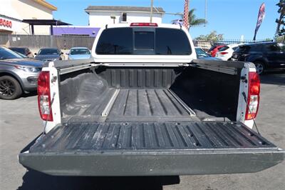 2019 Nissan Frontier SL   - Photo 18 - San Diego, CA 92120