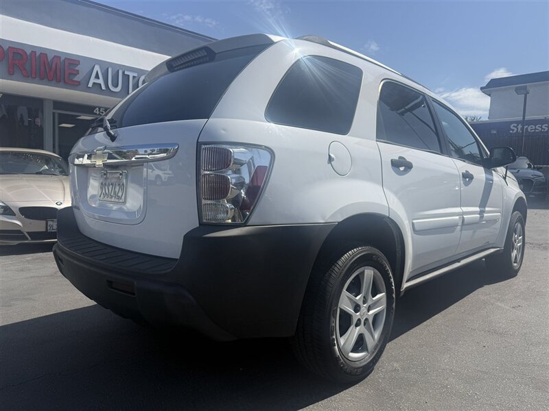 2005 Chevrolet Equinox LS  