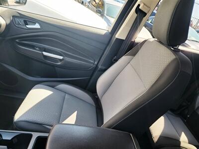 2018 Ford Escape SE   - Photo 7 - San Diego, CA 92120