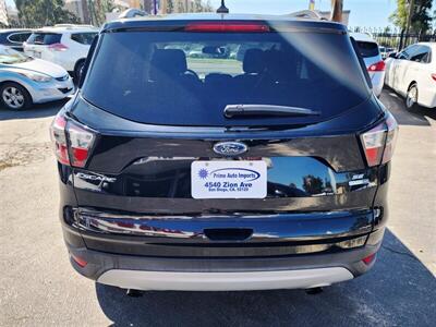 2018 Ford Escape SE   - Photo 8 - San Diego, CA 92120