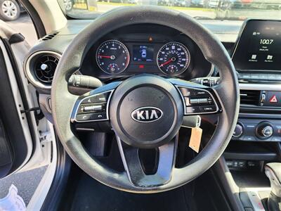 2020 Kia Forte LXS   - Photo 27 - San Diego, CA 92120