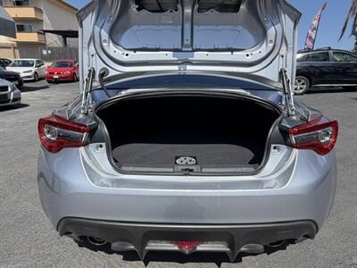 2020 Toyota 86 - Photo 4 - San Diego, CA 92120