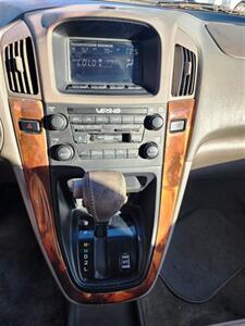 2000 Lexus RX   - Photo 13 - San Diego, CA 92120