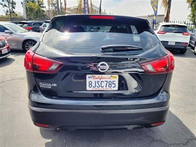 2019 Nissan Rogue Sport S   - Photo 4 - San Diego, CA 92120