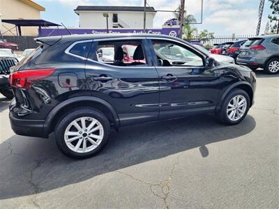 2019 Nissan Rogue Sport S   - Photo 12 - San Diego, CA 92120