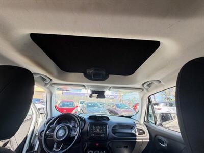 2017 Jeep Renegade Latitude   - Photo 14 - San Diego, CA 92120