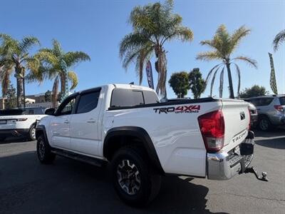 2017 Toyota Tacoma TRD Off-Road   - Photo 4 - San Diego, CA 92120