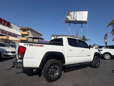 2017 Toyota Tacoma TRD Off-Road   - Photo 2 - San Diego, CA 92120