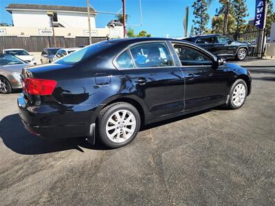 2012 Volkswagen Jetta SE PZEV   - Photo 8 - San Diego, CA 92120