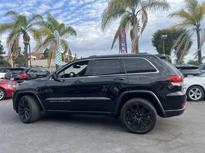 2020 Jeep Grand Cherokee Laredo E   - Photo 4 - San Diego, CA 92120