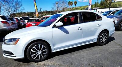 2017 Volkswagen Jetta 1.4T S   - Photo 2 - San Diego, CA 92120