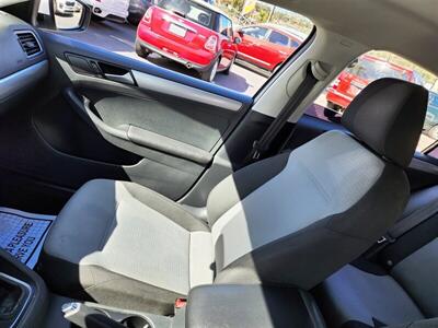 2017 Volkswagen Jetta 1.4T S   - Photo 20 - San Diego, CA 92120