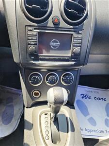 2012 Nissan Rogue SV w/SL Package   - Photo 19 - San Diego, CA 92120
