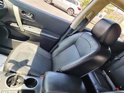 2012 Nissan Rogue SV w/SL Package   - Photo 16 - San Diego, CA 92120