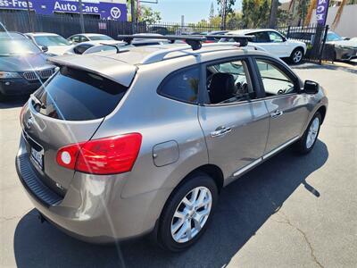 2012 Nissan Rogue SV w/SL Package   - Photo 11 - San Diego, CA 92120