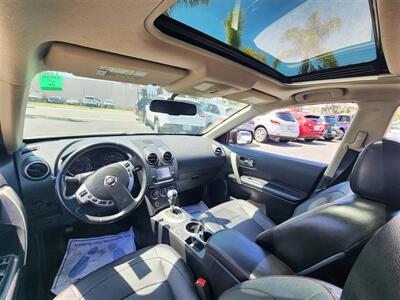 2012 Nissan Rogue SV w/SL Package   - Photo 18 - San Diego, CA 92120