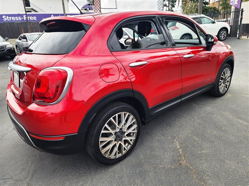 2016 Fiat 500X Lounge photo 5
