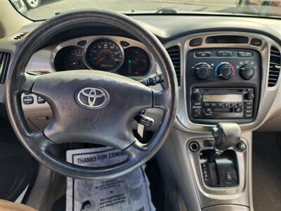 2003 Toyota Highlander   - Photo 8 - San Diego, CA 92120