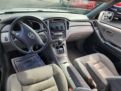 2003 Toyota Highlander   - Photo 7 - San Diego, CA 92120
