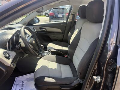 2014 Chevrolet Cruze LS Auto - Photo 9 - San Diego, CA 92120