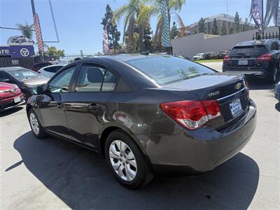 2014 Chevrolet Cruze LS Auto - Photo 6 - San Diego, CA 92120