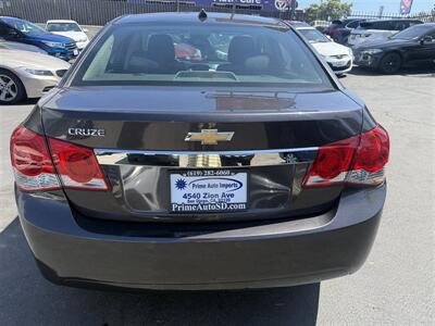 2014 Chevrolet Cruze LS Auto - Photo 7 - San Diego, CA 92120