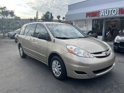 2008 Toyota Sienna CE 8-Passenger - Photo 2 - San Diego, CA 92120