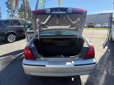 2005 Mercury Grand Marquis LS Premium   - Photo 11 - San Diego, CA 92120