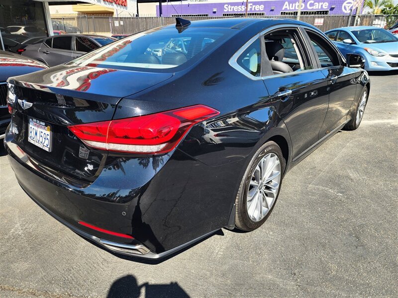 2016 Hyundai Genesis 3.8 photo 12