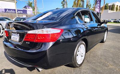 2015 Honda Accord EX-L V6   - Photo 11 - San Diego, CA 92120