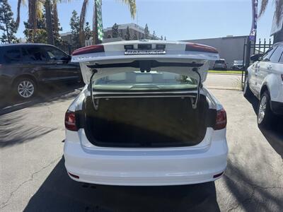 2017 Volkswagen Jetta 1.4T SE   - Photo 17 - San Diego, CA 92120