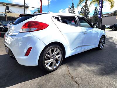 2016 Hyundai VELOSTER   - Photo 5 - San Diego, CA 92120