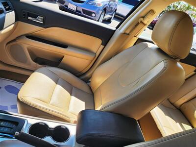 2010 Ford Fusion SEL   - Photo 11 - San Diego, CA 92120