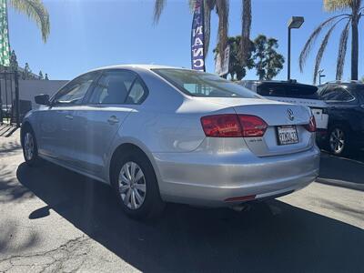 2012 Volkswagen Jetta   - Photo 12 - San Diego, CA 92120