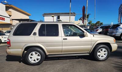 2003 Nissan Pathfinder LE   - Photo 4 - San Diego, CA 92120