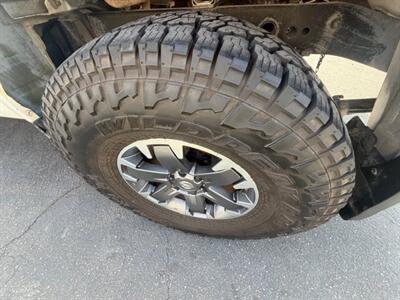 2018 Nissan Frontier PRO-4X   - Photo 5 - San Diego, CA 92120