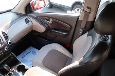 2011 Hyundai TUCSON GLS - Photo 9 - San Diego, CA 92120