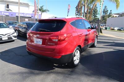 2011 Hyundai TUCSON GLS - Photo 16 - San Diego, CA 92120