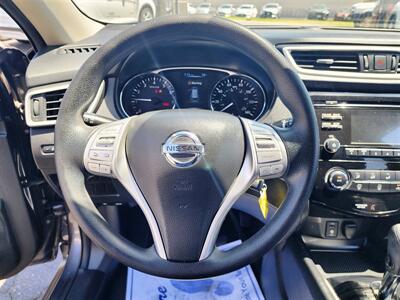 2016 Nissan Rogue S   - Photo 19 - San Diego, CA 92120
