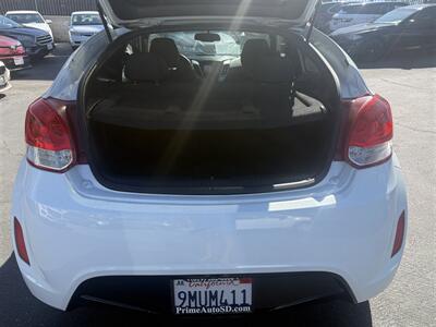 2017 Hyundai VELOSTER Value Edition - Photo 7 - San Diego, CA 92120