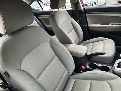 2017 Hyundai ELANTRA SE   - Photo 16 - San Diego, CA 92120