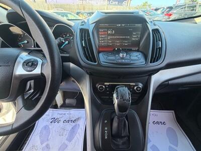 2014 Ford Escape SE - Photo 14 - San Diego, CA 92120
