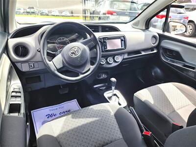 2015 Toyota Yaris 5-Door L   - Photo 16 - San Diego, CA 92120