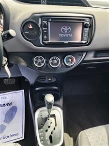 2015 Toyota Yaris 5-Door L   - Photo 17 - San Diego, CA 92120