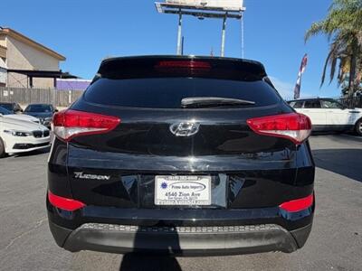 2018 Hyundai TUCSON SE - Photo 3 - San Diego, CA 92120